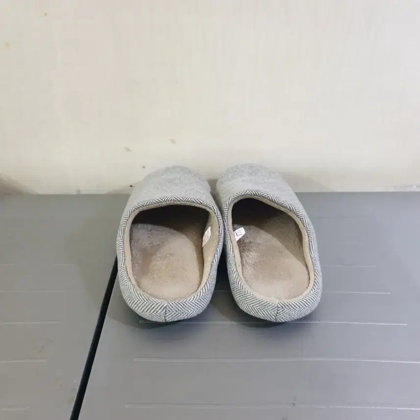 [BUNJANG] Comfortable Indoor Slippers (Size 265) / 슬리퍼265 실내슬리퍼265
