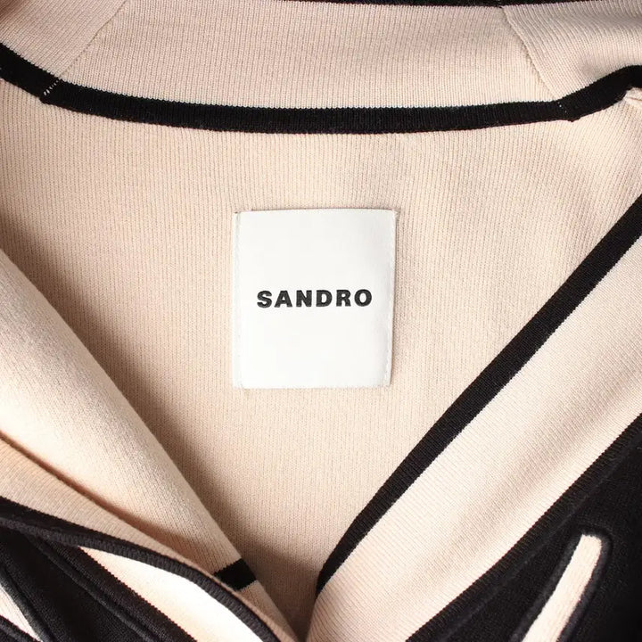 [BUNJANG] Sandro 22SS Big Logo Embroidery Oversized Half Cardigan / 산드로 22SS 빅 로고 자수 오버핏 하프 가디건