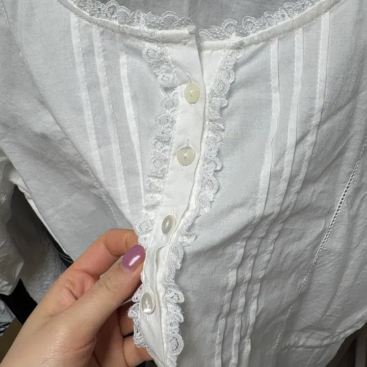 [BUNJANG] Riette Clothy Blouse / 리에뜨 클로니 블라우스 (새상품)