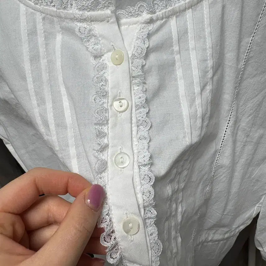 [BUNJANG] Riette Clothy Blouse / 리에뜨 클로니 블라우스 (새상품)