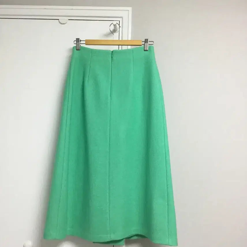 [BUNJANG] PEWEAR Kyra Mint Long Skirt Size 38 / 페이우 kyra 민트 롱 스커트 38