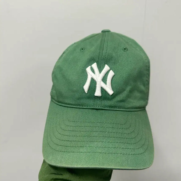 [BUNJANG] Arabian Vintage MLB New York Yankees Ball Cap Green / [만원 아라비아빈티지]MlB뉴욕 양키스 볼캡 그린색 모자