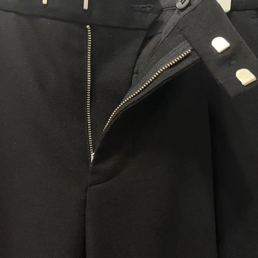 [BUNJANG] Ownhour Kim Hyun-woo Black Slacks M / Ownhour 김현우 슬랙스 블랙 M