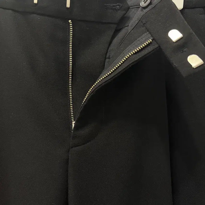 [BUNJANG] Ownhour Kim Hyun-woo Black Slacks M / Ownhour 김현우 슬랙스 블랙 M