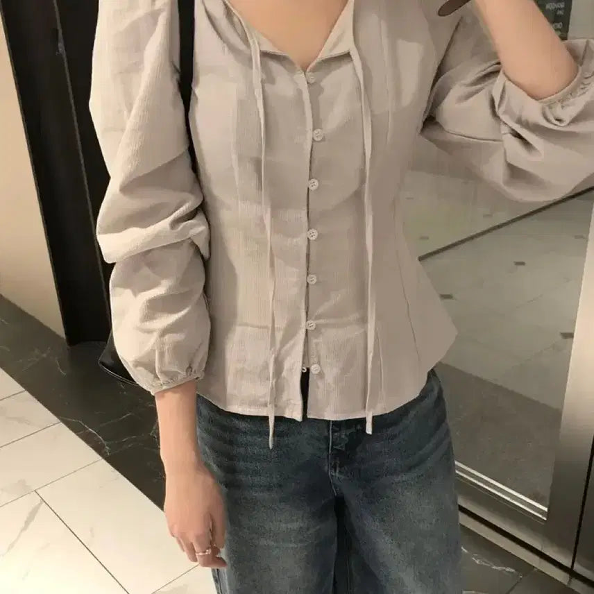 [BUNJANG] Weiu Ribbon Puff Blouse - Gray / 위우 리본 퍼프 블라우스 그레이
