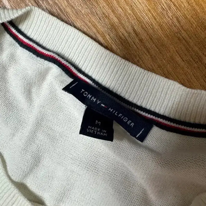 [BUNJANG] Tommy Hilfiger White Cardigan M / 타미힐피거 화이트 가디건 M