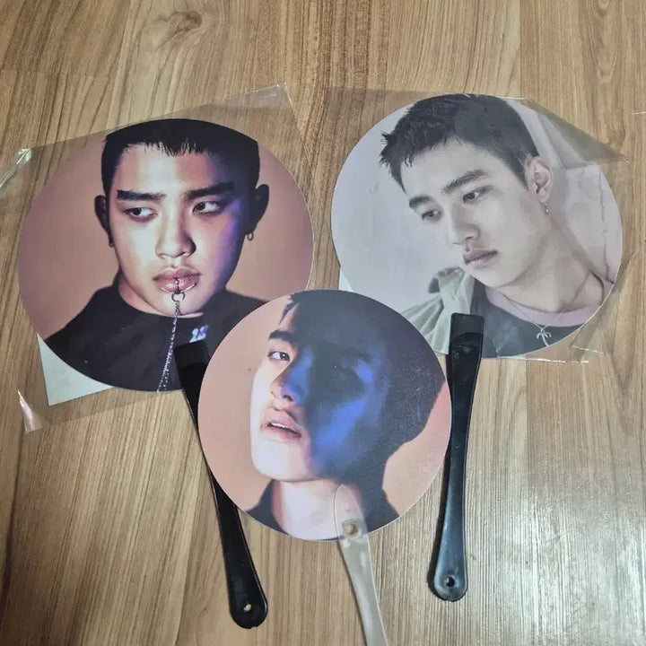 [BUNJANG] EXO D.O. Goods Fan Set (3 pcs) / EXO 디오(D.O.) 굿즈 부채 3개