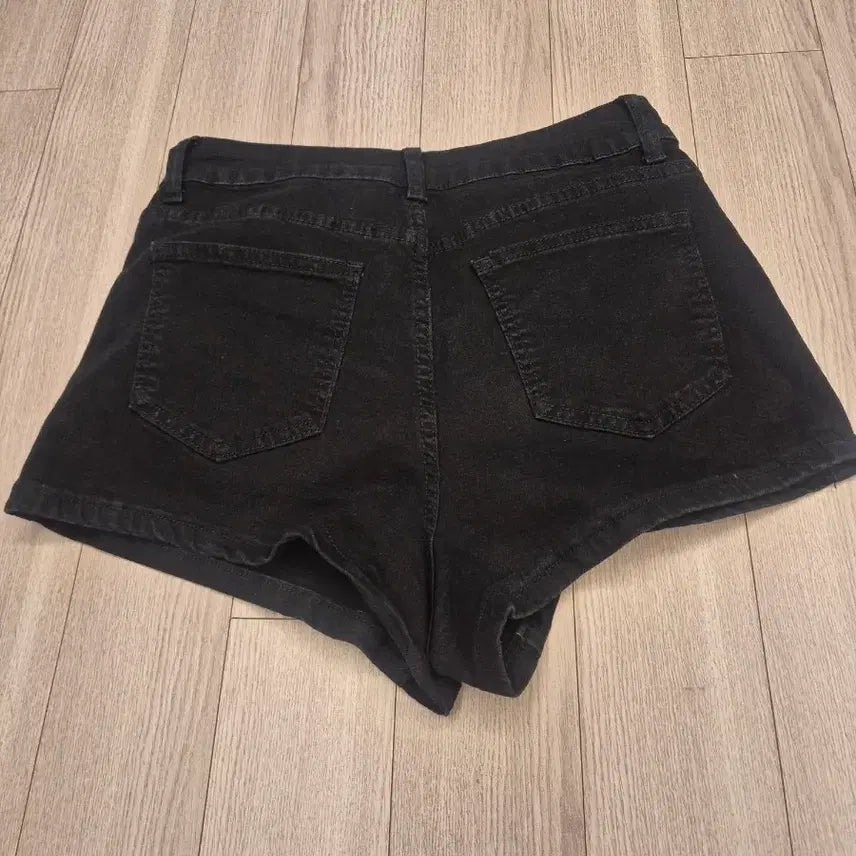 [BUNJANG] Black Denim Shorts - New / 블랙 데님 반바지  새상품
