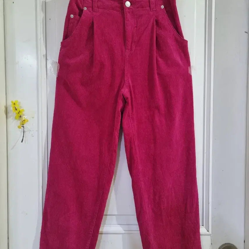 [BUNJANG] Hot Pink Corduroy Wide Pants (Stretch Banding) / 겨울   고급스러운 핏이이쁜. 핫핑크 스판 밴딩 골덴통바지..  77까지
