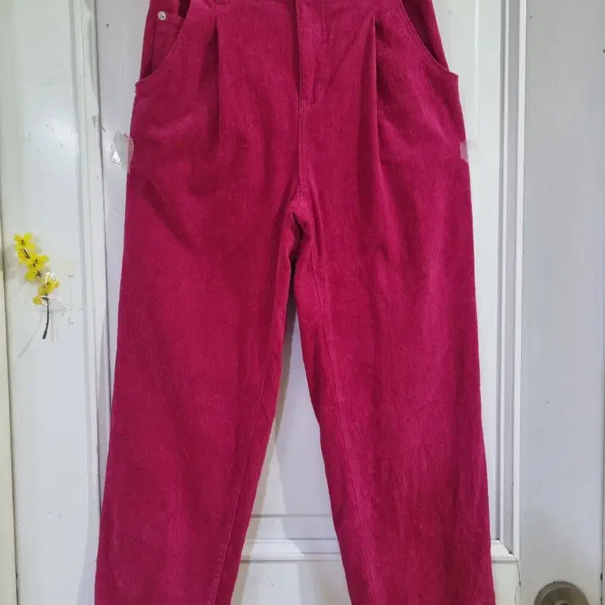 [BUNJANG] Hot Pink Corduroy Wide Pants (Stretch Banding) / 겨울   고급스러운 핏이이쁜. 핫핑크 스판 밴딩 골덴통바지..  77까지