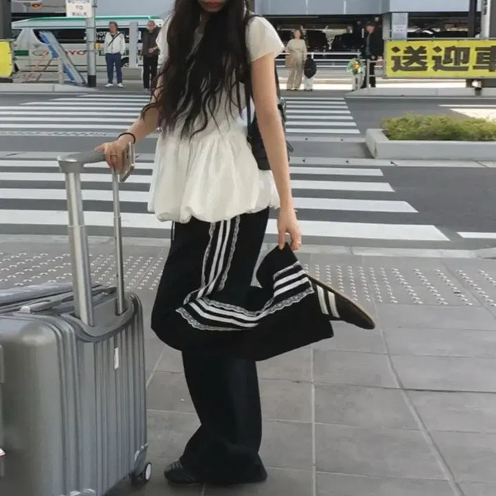 [BUNJANG] Ablae Lace Line Track Pants / 에이블리 레이스라인트랙팬츠 교신