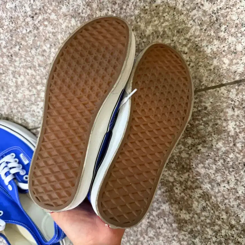 [BUNJANG] Vans Authentic Blue Sneakers Size 235 / 반스 어센틱 블루 스니커즈 235