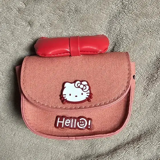 [BUNJANG] Hello Kitty Mini Crossbody Bag - Pink / 헬로키티 미니 크로스백 핑크