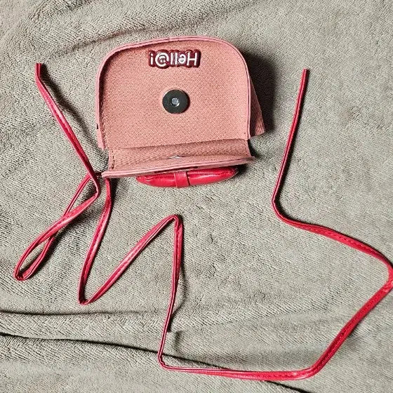 [BUNJANG] Hello Kitty Mini Crossbody Bag - Pink / 헬로키티 미니 크로스백 핑크