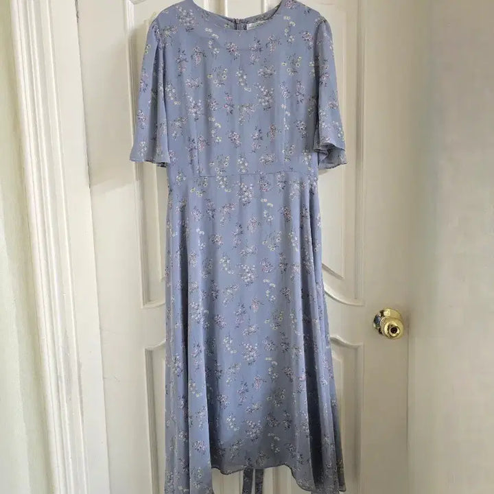 [BUNJANG] Rirancoe Chiffon Flower Short Sleeve Dress (Size 4) / 리리앤코 쉬폰 플라워 반팔원피스(4사이즈)