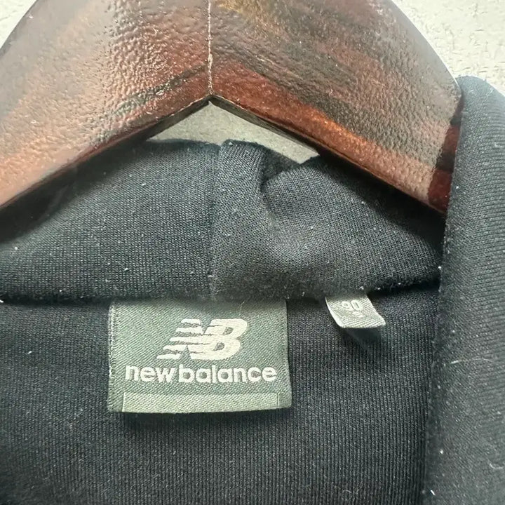 [BUNJANG] New Balance Black Hoodie Anorak (Size 90) / [만원 아라비아빈티지]뉴발란스 블랙 후드 아노락 90
