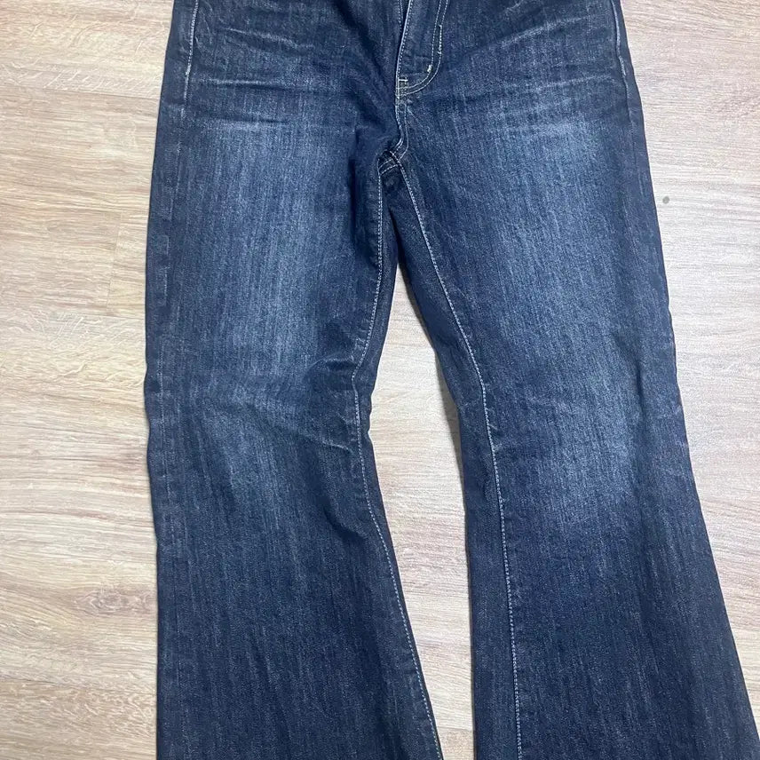 [BUNJANG] Elwood Jeanne Flare Blue Black Pants / 엘무드 잔느 플레어 블루블랙 44