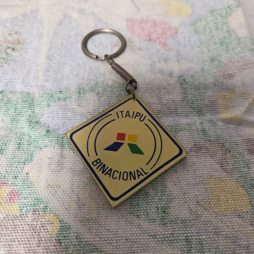 [BUNJANG] 1980s-1990s Itaipu Binacional Vintage Keychain / 8-90s Itaipu Binacional 빈티지 키링