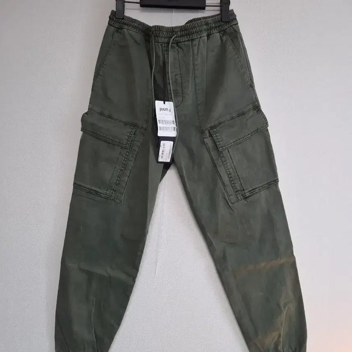 [BUNJANG] Juun.J Garment Dyed String Cargo Jogger Pants Khaki / [새상품] 준지 가먼트 다이드 스트링 카고 조거 팬츠 카키 46