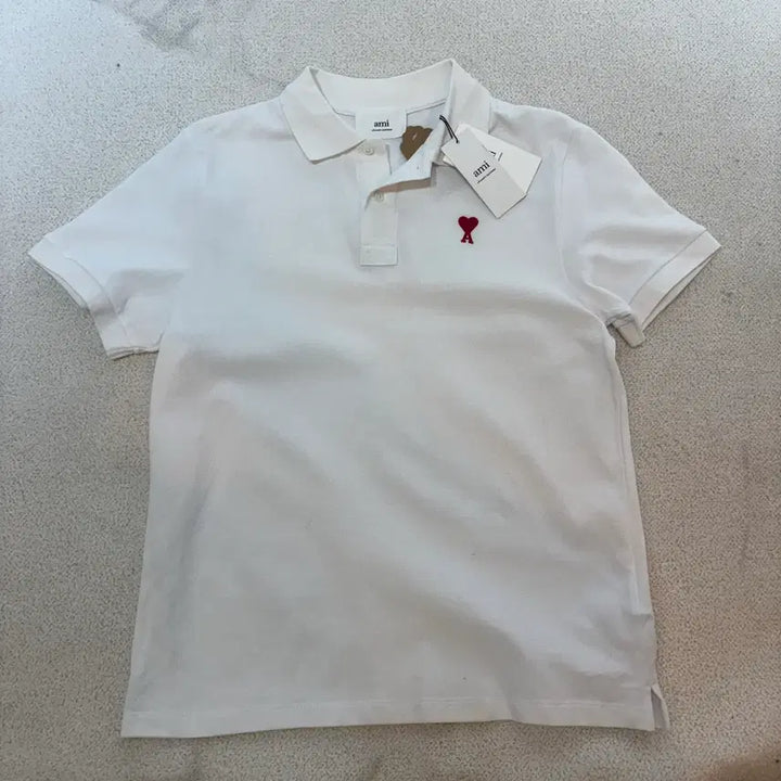 [BUNJANG] AMI Heart Badge Polo T-Shirt / 95 아미 하트와펜 카라넥 반팔 티셔츠