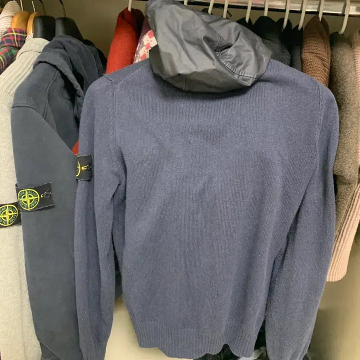 [BUNJANG] Stone Island Knit Zip-Up Cardigan Hoodie / 스톤아일랜드 니트 집업, 가디건, 후드집업 거의 새상품