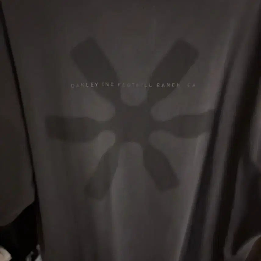[BUNJANG] Oakley x Piet Metal Black Short-Sleeve T-Shirt / 오클리 x 피에트 메탈 블랙 반팔 티셔츠