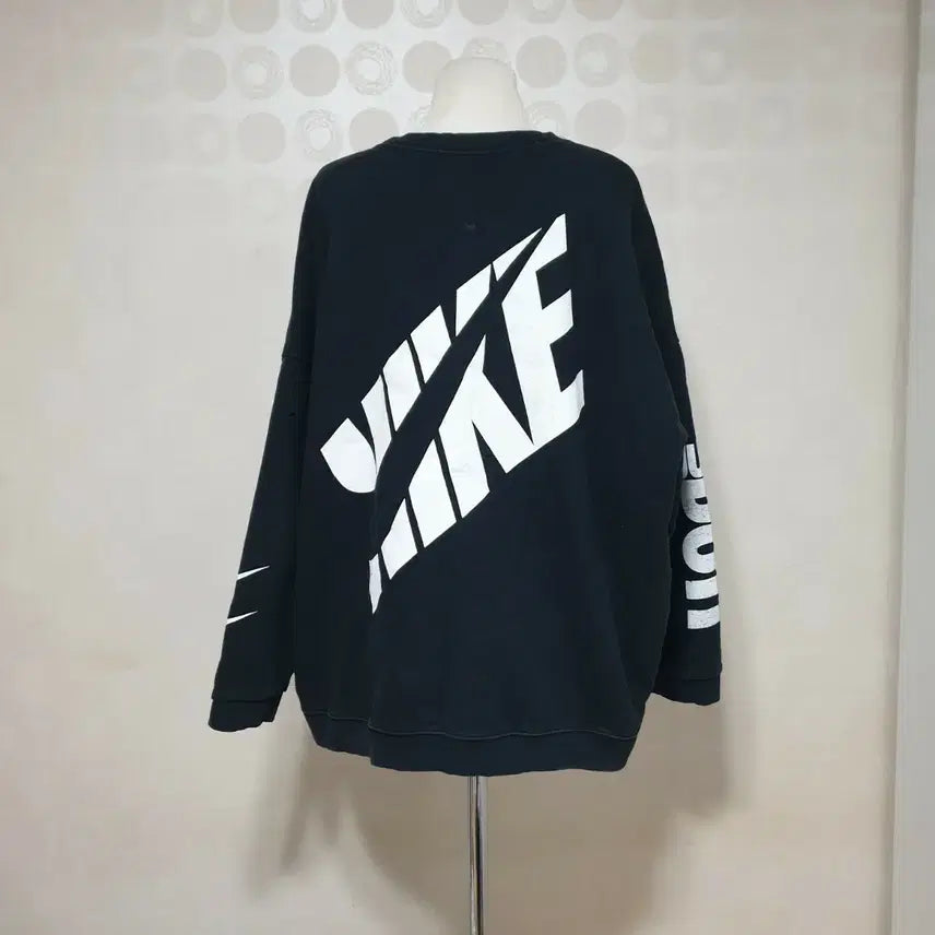 [SOLD OUT] 나이키 티셔츠88 맨투맨88 박스티88 블랙티셔츠88