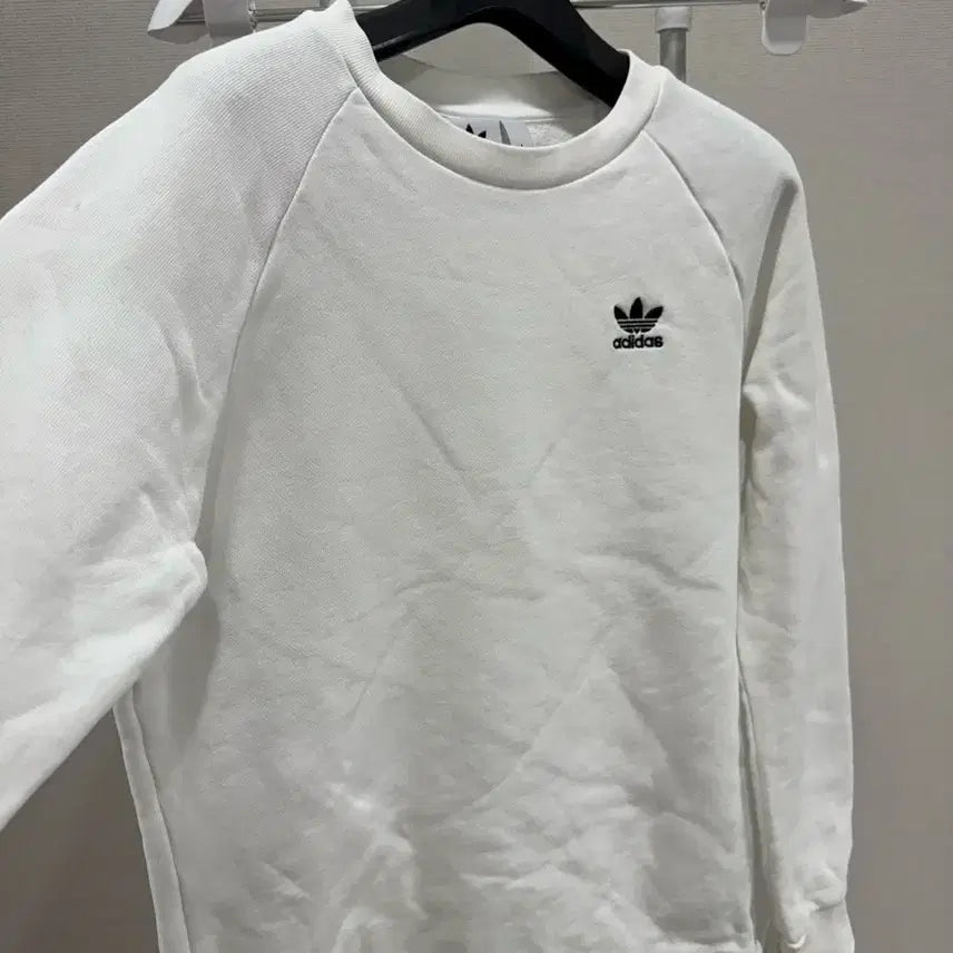 [BUNJANG] Adidas Originals Sweatshirt White L / 아디다스 오리지널 맨투맨 L사이즈