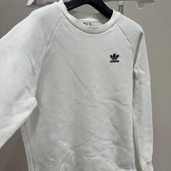 [BUNJANG] Adidas Originals Sweatshirt White L / 아디다스 오리지널 맨투맨 L사이즈