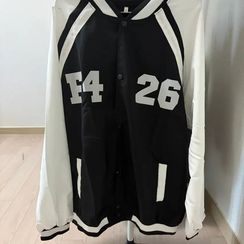 [BUNJANG] Oversized Black Baseball Bomber Jacket / 오버핏 블랙 야구 점퍼 자켓