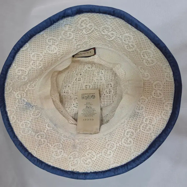 [BUNJANG] Gucci GG Logo Crochet Bucket Hat Ivory / (정품)구찌 GG 로고 크로셰 모자 아이보리