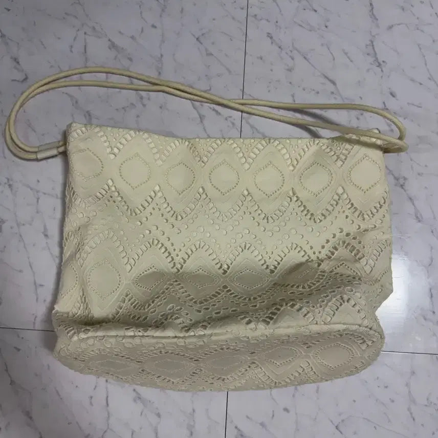 [BUNJANG] DEINET Lace String Bag Ivory / DEINET 레이스 스트링백 아이보리
