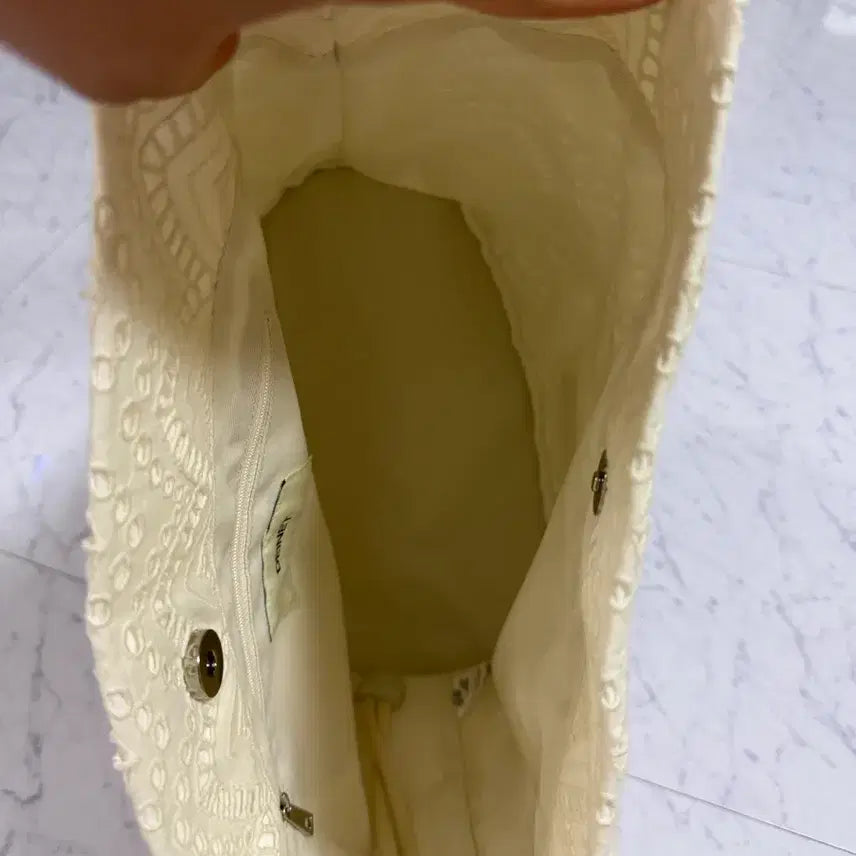 [BUNJANG] DEINET Lace String Bag Ivory / DEINET 레이스 스트링백 아이보리