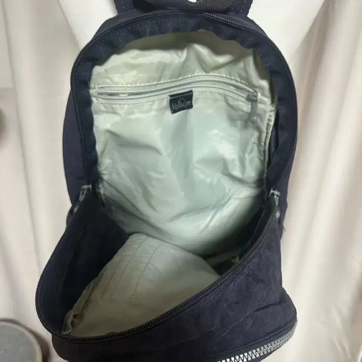 [BUNJANG] Kipling Backpack Navy / 키플링 백팩 네이비