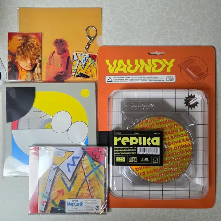 [BUNJANG] Vaundy Album Bundle Set with POB Photocard, Keychain, and Clear File / 바운디 앨범+특전 일괄