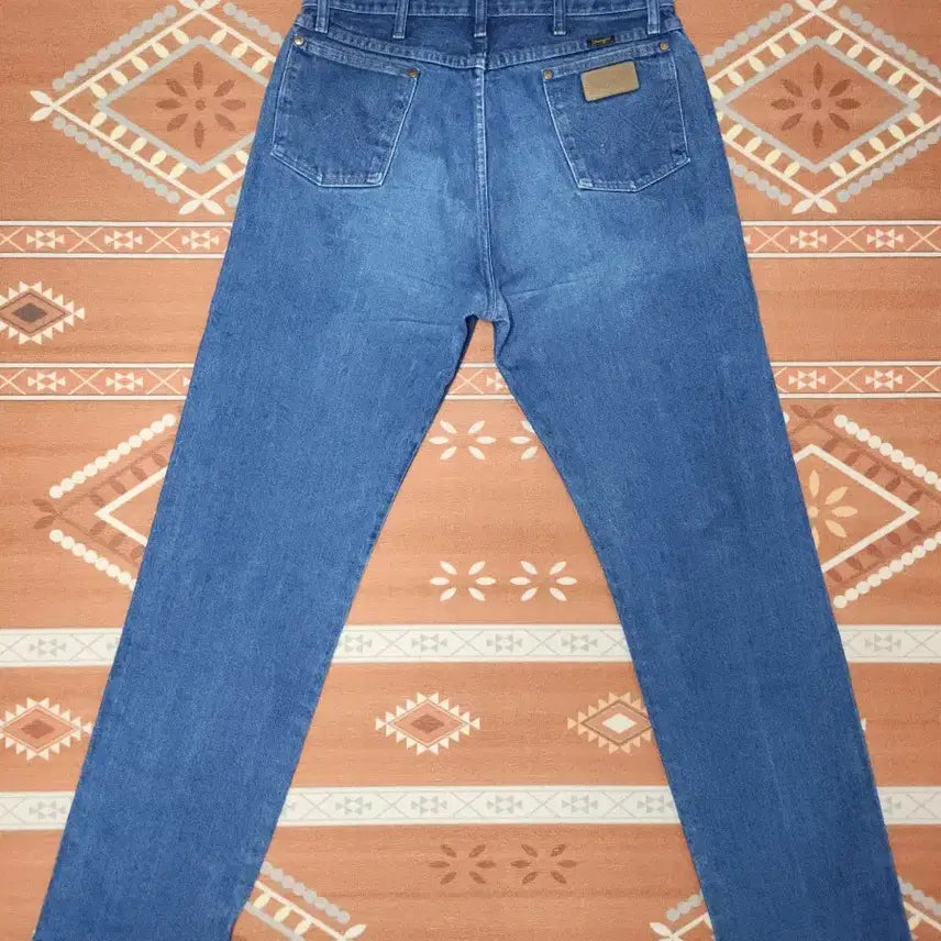 [BUNJANG] Wrangler 13MWZ Cowboy Cut Denim Pants (90s-00s, U.S. Fabric) / 90s-00s 랭글러 13MWZ 데님팬츠