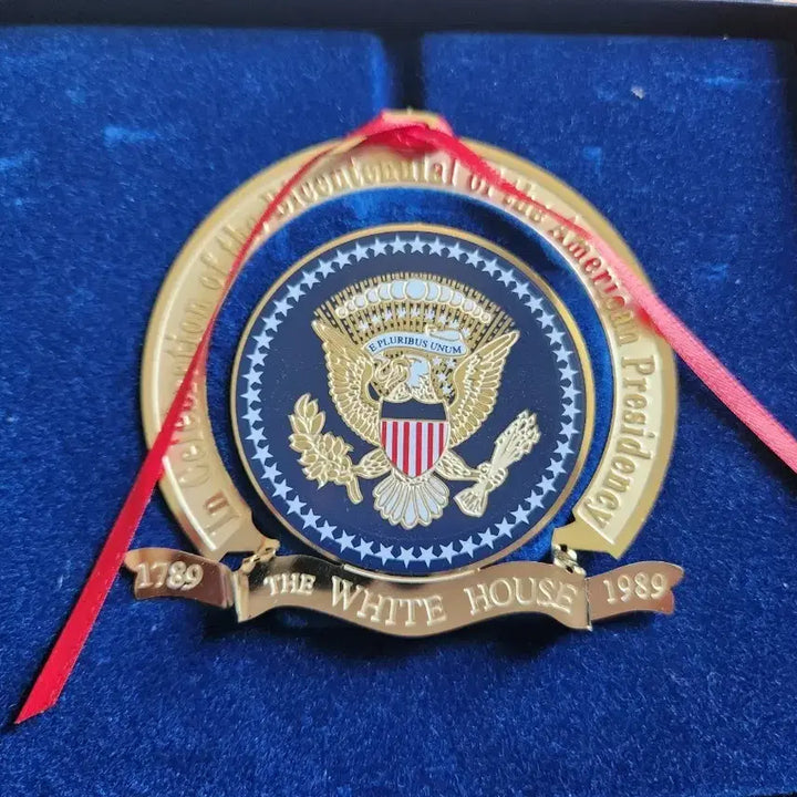 [BUNJANG] White House Commemorative Ornament / 미국 백악관 역사 협회 대통령 200주년 기념품