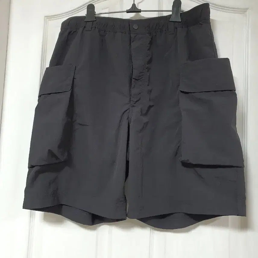 [BUNJANG] Uniqlo U Cargo Shorts XL Gray / 유니클로 U 카고 반바지 XL 그레이