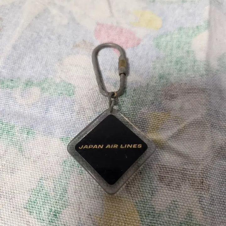 [BUNJANG] 1980s-1990s Japan Airlines Vintage Keychain / 8-90s Japan Airlines 빈티지 키링