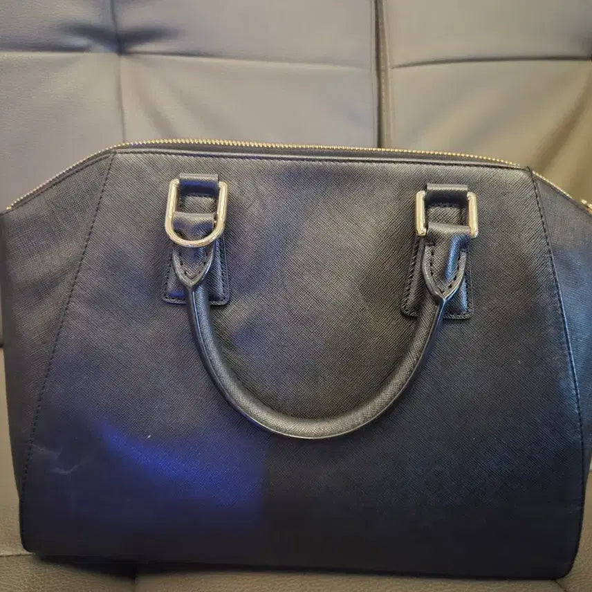 [BUNJANG] Metropolitan Black Tote Bag / 메트로시티 블랙 토트백 가방