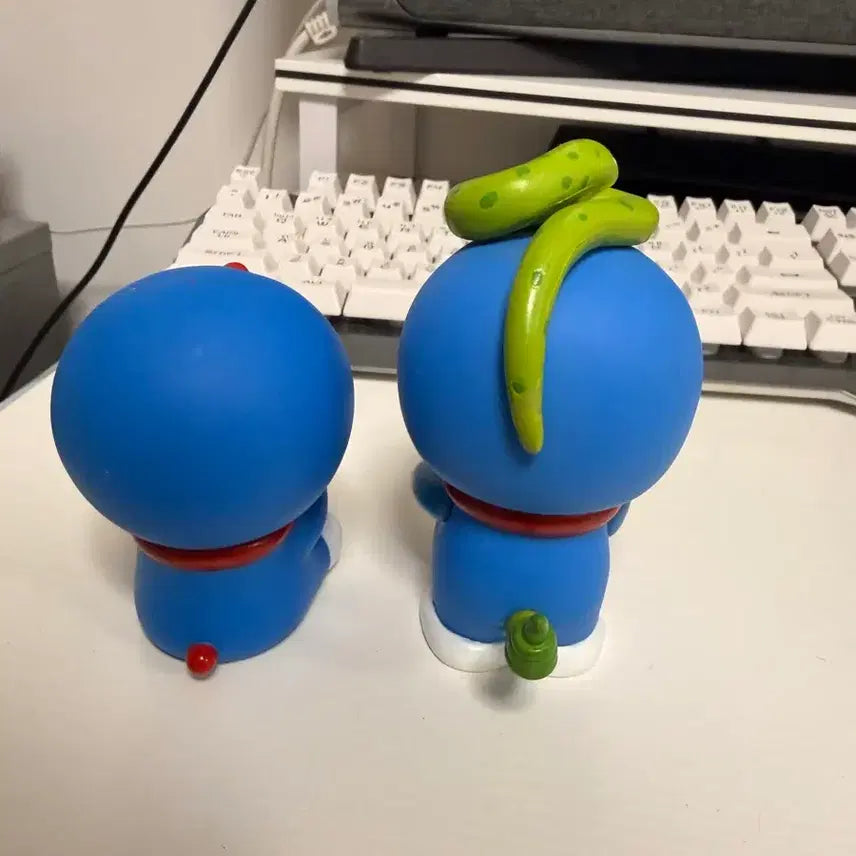 [BUNJANG] Doraemon Figure with Snake Decoration / 도라에몽 피규어