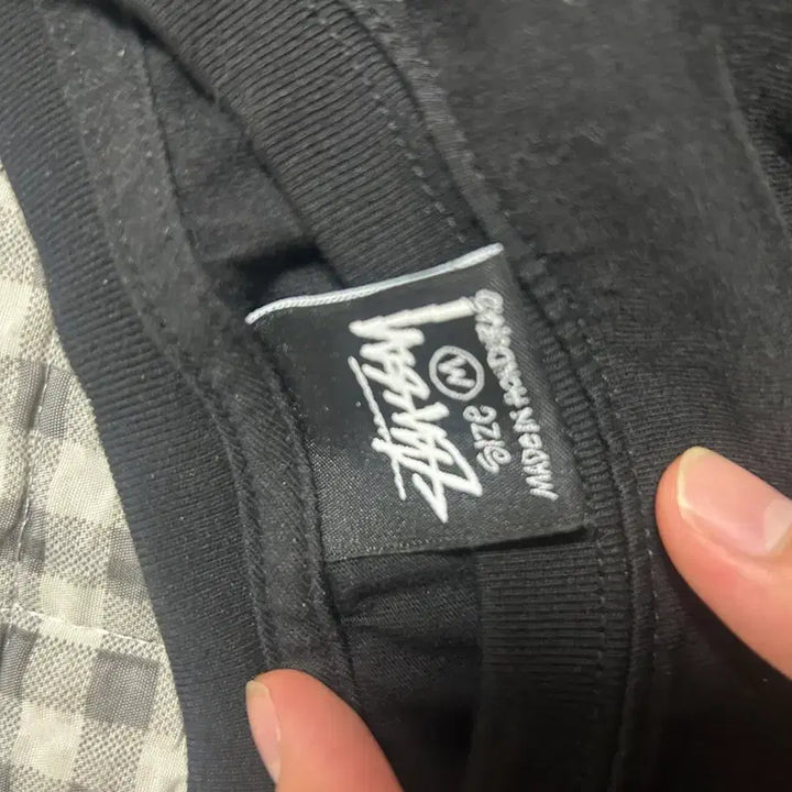 [BUNJANG] Stussy Long Sleeve T-Shirt - Black, Size M / 스투시 롱슬리브 M