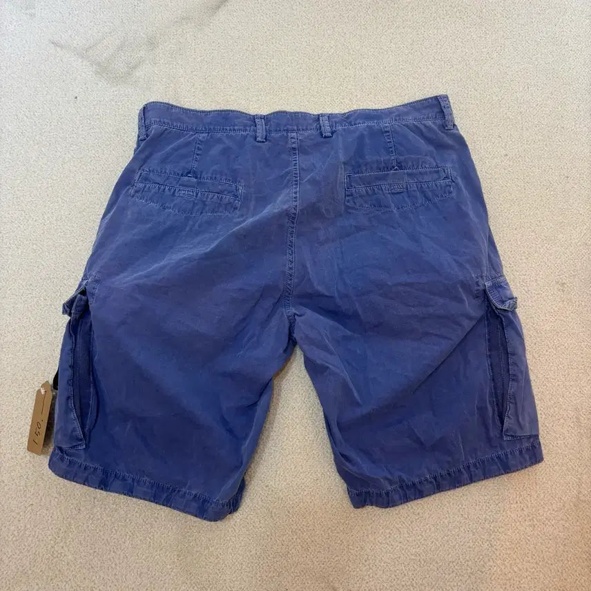[BUNJANG] Stone Island Pigment Cargo Shorts / 36 스톤아일랜드 피그먼트 카고 반바지