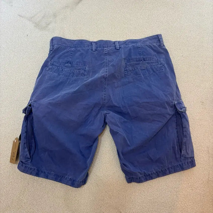 [BUNJANG] Stone Island Pigment Cargo Shorts / 36 스톤아일랜드 피그먼트 카고 반바지