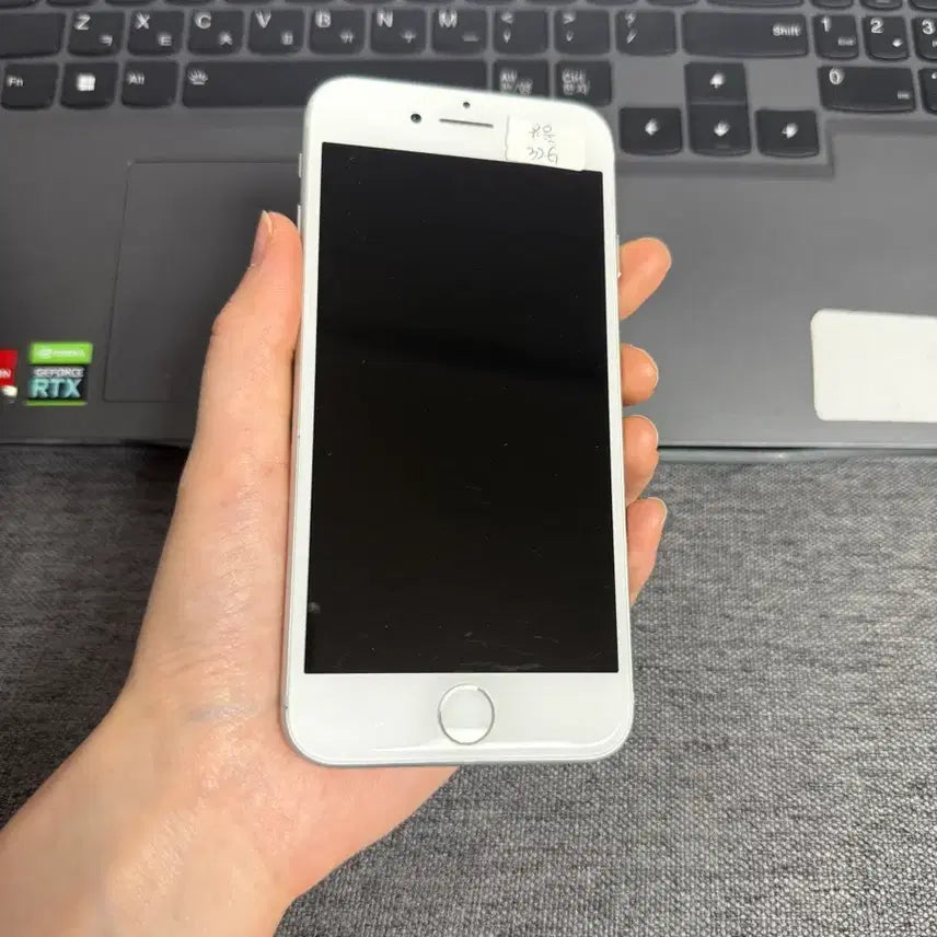 [SOLD OUT] E40 s급 아이폰7 32기가 유음