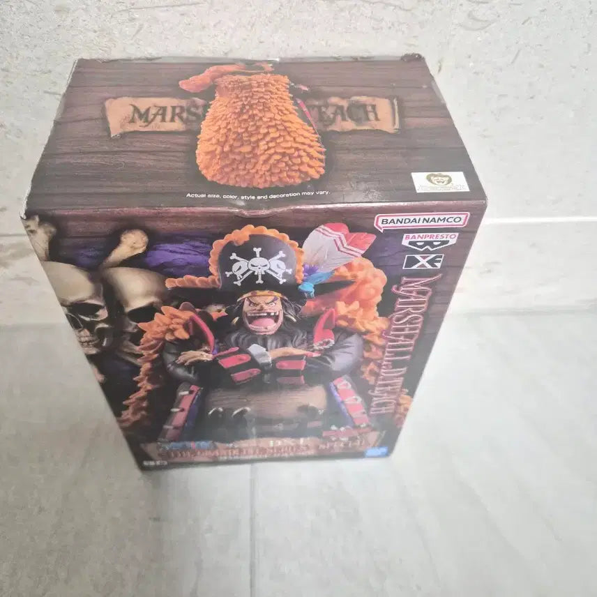 [BUNJANG] One Piece Grandline Marshall D. Teach "Blackbeard" Figure (Sealed) / 원피스 그랜드라인 검은수염 마샬 D 티치 피규어(미개봉)