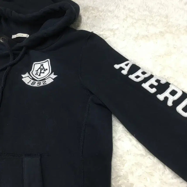 [BUNJANG] Abercrombie &amp; Fitch Hooded Sweatshirt Size S / 아베크롬비 후드티 만원샵 EE10