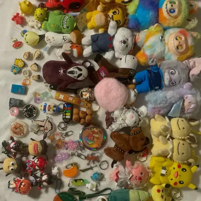 [BUNJANG] Assorted Character Plushies and Keychains Set / 캐릭터 인형 키링 모음