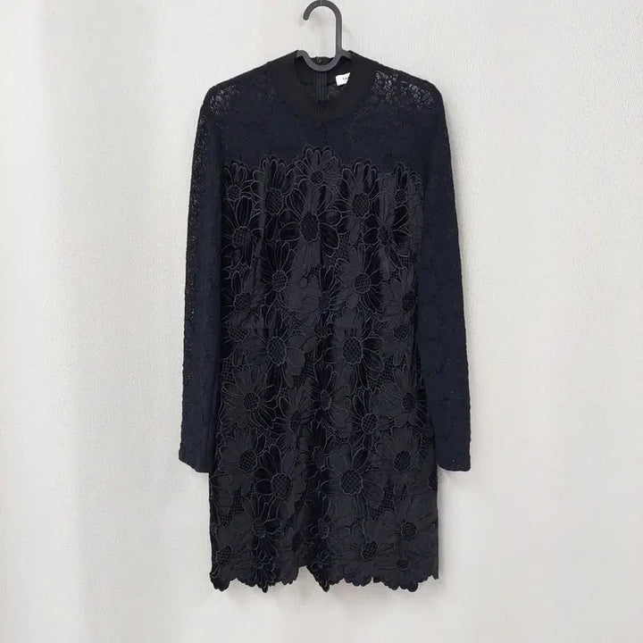 [BUNJANG] Sandro Velvet Lace Dress / 산드로 벨벳 레이스 원피스