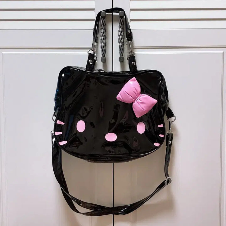 [BUNJANG] Hello Kitty Black Enamel Shoulder Bag / 새상품)헬로키티 블랙 에나멜 숄더백 크로스백 백팩